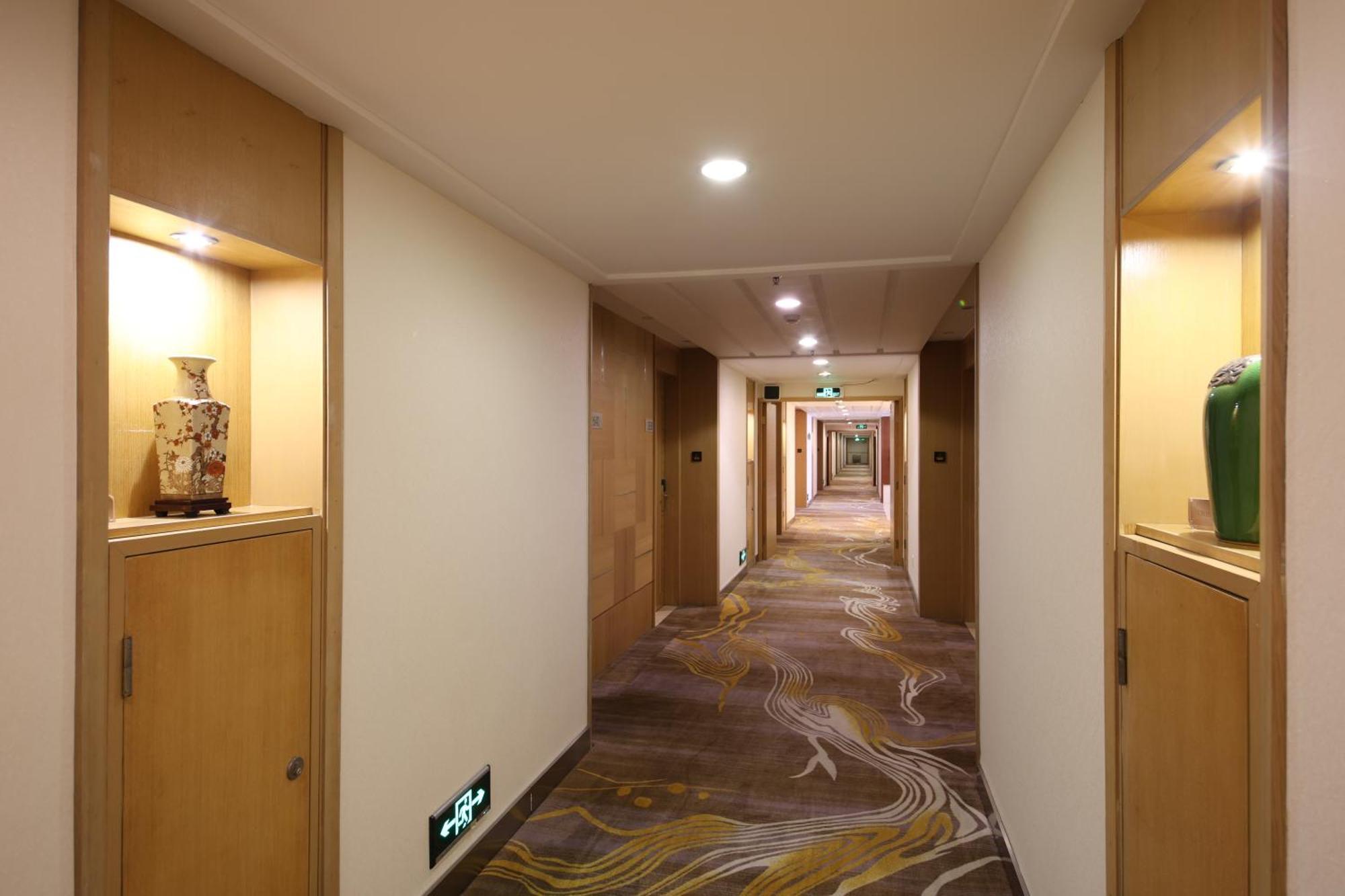 Standard Twin Room,1563275014:JPEG