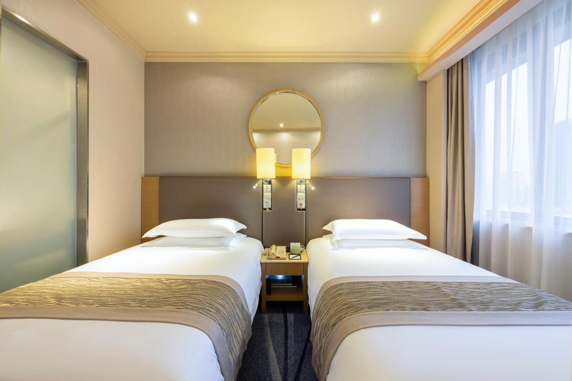 twin room,1698916656:JPEG