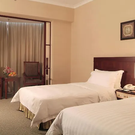 Rosedale Hotel & Suites Guangzhou-3