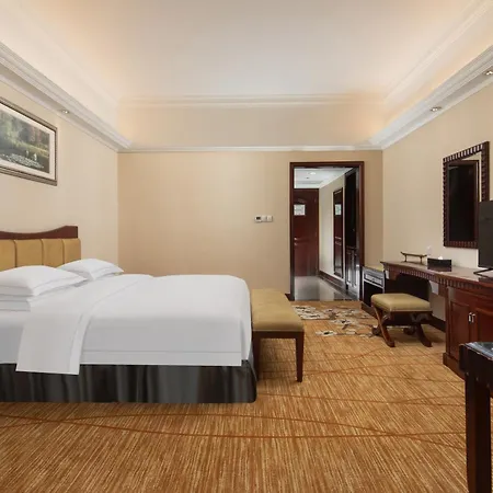 Guangzhou Phoenix City Hotel-3